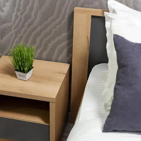 Appartement Alfa Kniazia Leva 2