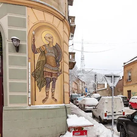 Lägenhet Alfa Kniazia Leva 2 *