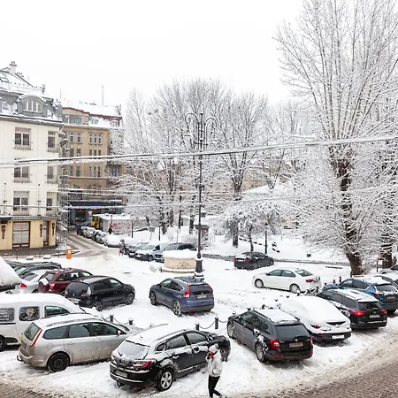 Alfa Kniazia Leva 2 Apartamento Leópolis