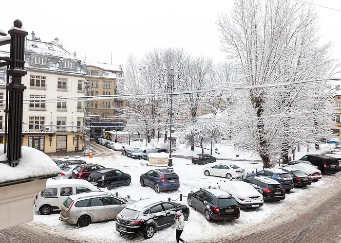 Alfa Kniazia Leva 2 Apartamento Leópolis