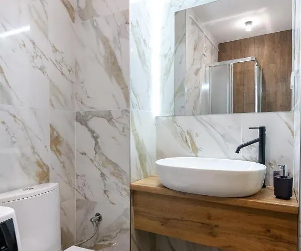 Alfa Kniazia Leva 2 Apartamento *