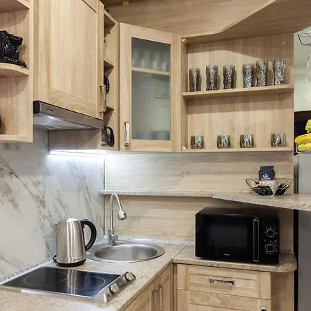 Alfa Kniazia Leva 2 Apartman *