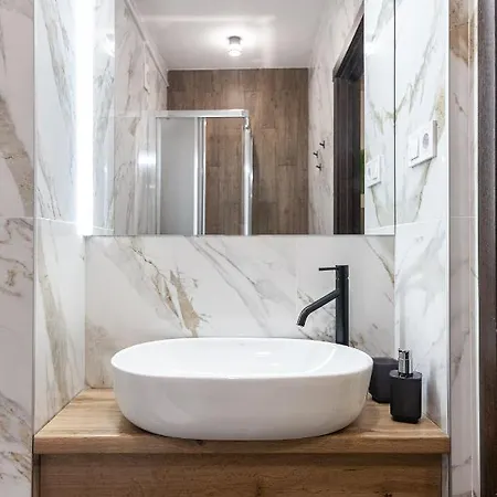 Alfa Kniazia Leva 2 * Lviv